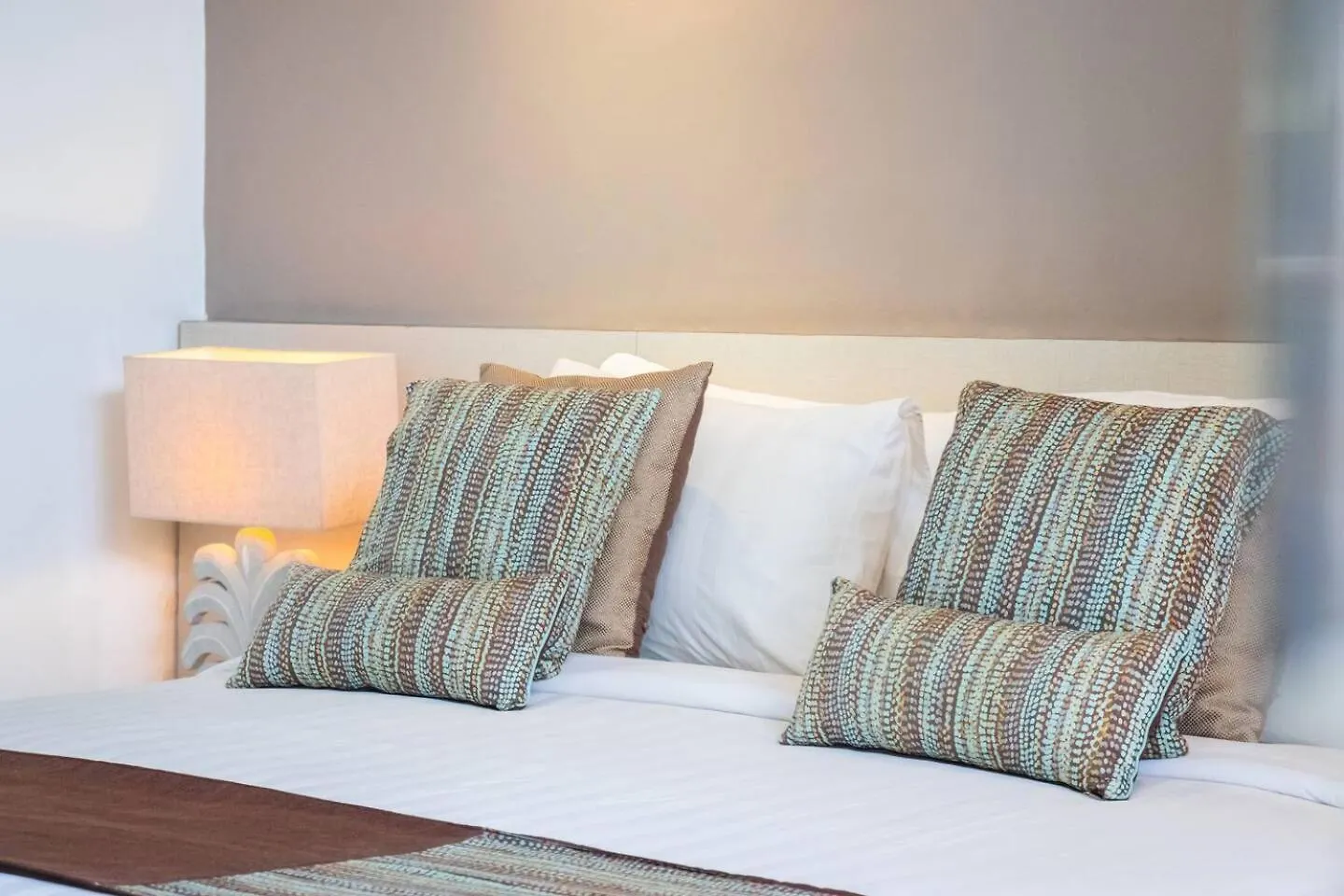 Private 2 Bed Pool Villa In Bustling Petitenget スミニャック